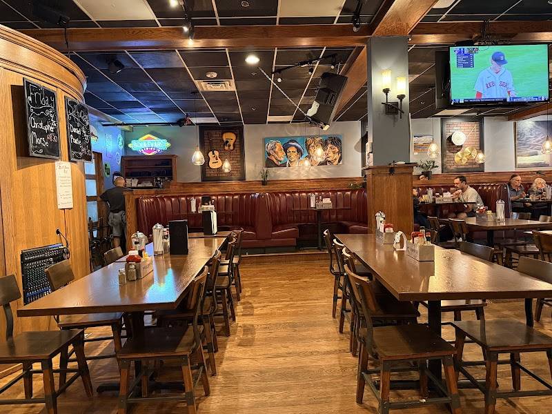Pourhouse Bar & Grill