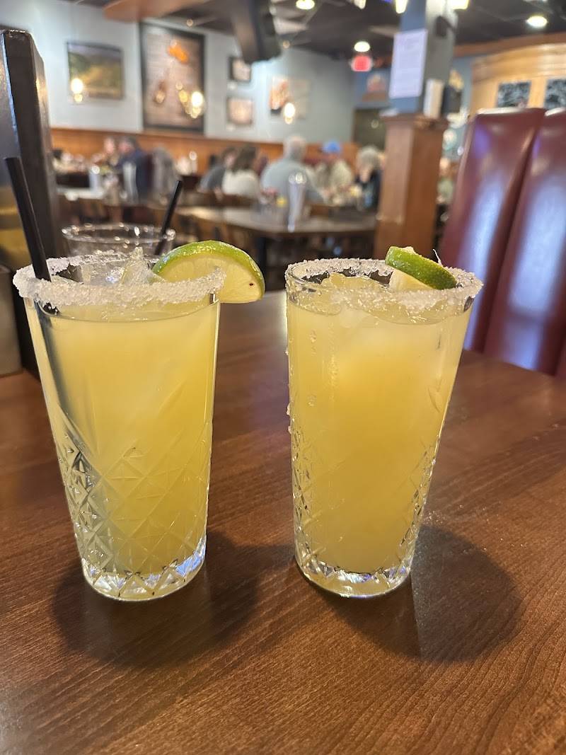Pourhouse Bar & Grill